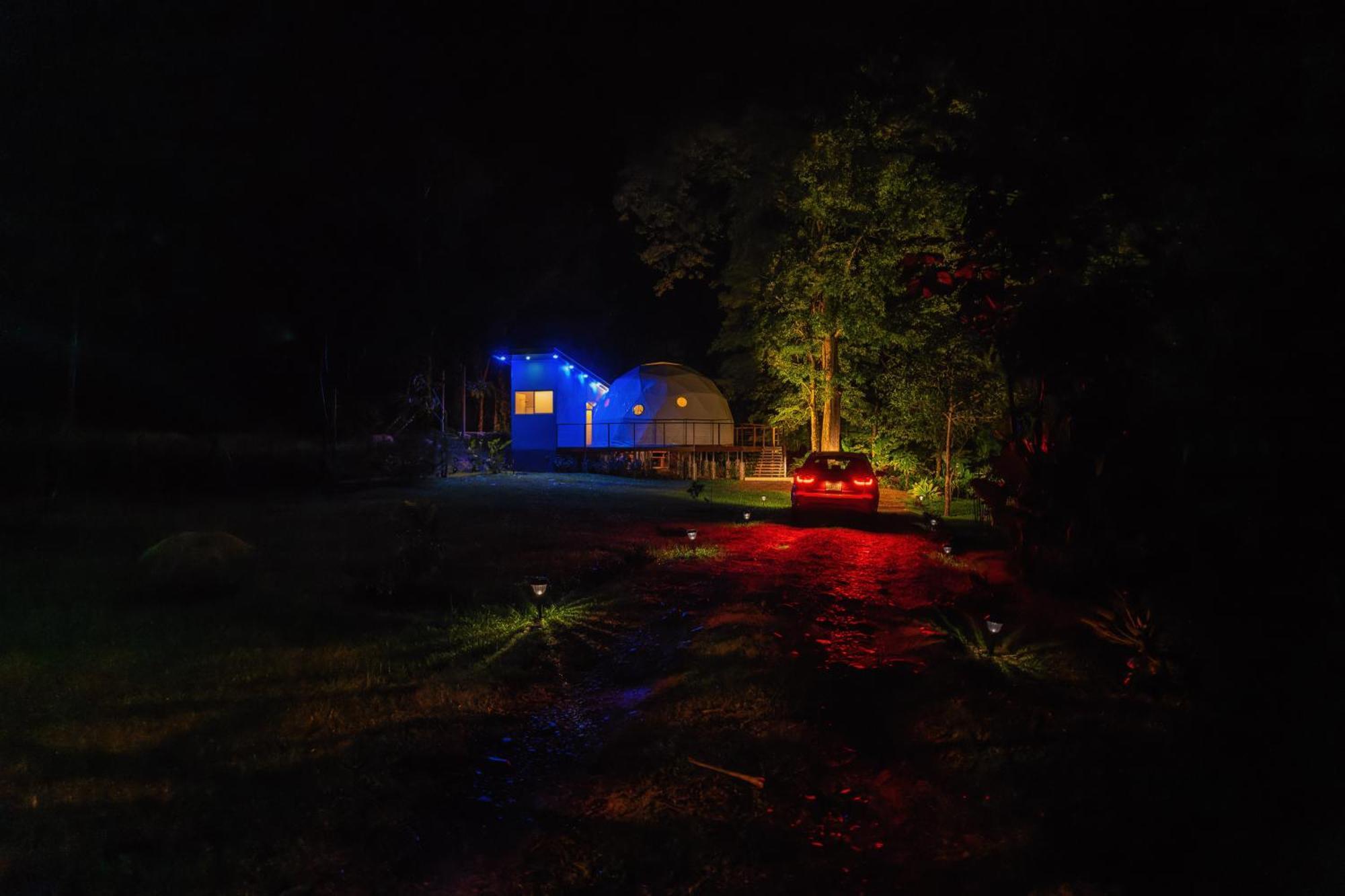 Bitzu Dome-Bijagua Riverside Glamping Exterior foto